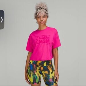 Lululemon Women's Pink Cropped Graphic Tee